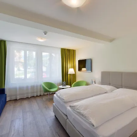 斯特恩酒店 酒店